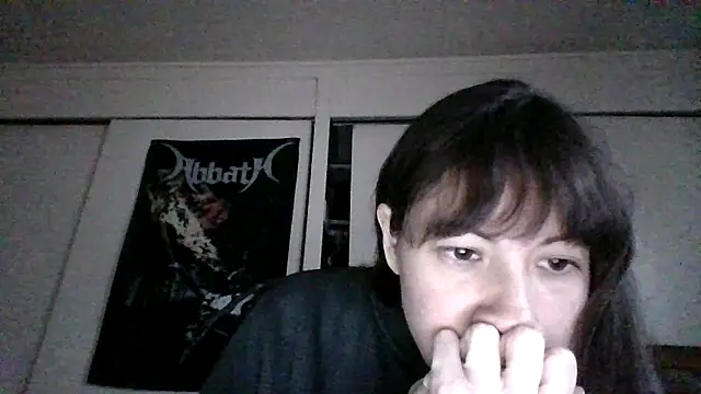 Snapshot of petitedoll29 chatting on December 2024 12:29:01 AM petitedoll29 online show from December 2024 12:29:01 AM