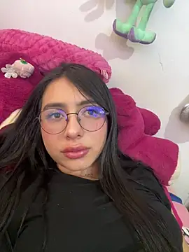 isabella jade online show from January 2025 05:03:01 PM