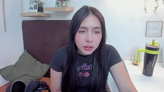 isabella jade online show from January 2025 07:37:01 PM