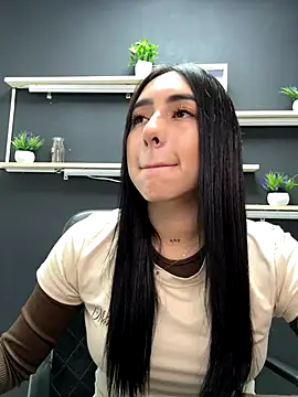 isabella jade online show from November 2025 01:06:01 PM