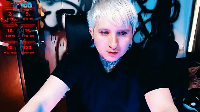 Snapshot of Marieblueeyes chatting on June 2026 08:35:01 PM Marieblueeyes online show from June 2026 08:35:01 PM