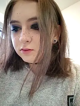 Yammy Yumi online show from October 2025 04:03:02 AM