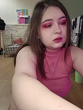 Yammy Yumi online show from June 2026 02:32:02 PM