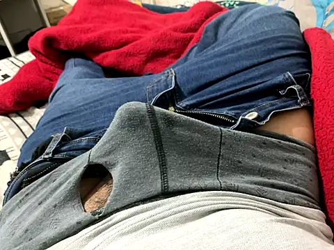 elvis0966 online show from December 2025 01:09:02 PM