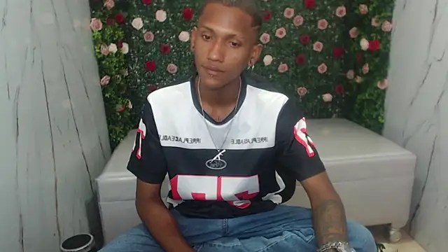 ManSant online show from November 2025 01:55:02 PM