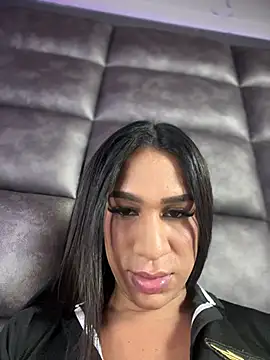 Snapshot of Ashly_Miller chatting on March 2025 10:48:02 PM Ashly Miller online show from March 2025 10:48:02 PM