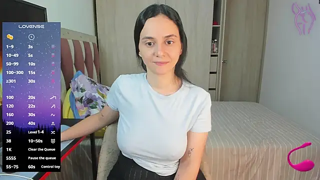 lucia s1 online show from January 2026 09:30:02 PM