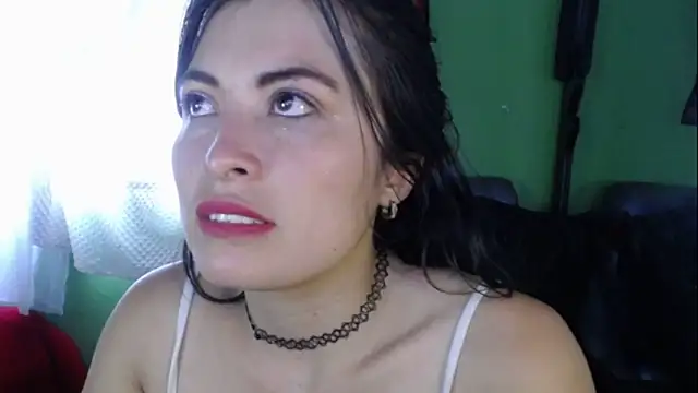 Alexandrasaenz online show from January 2025 09:26:01 PM