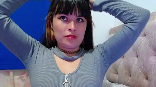 Alexandrasaenz online show from April 2026 10:34:02 PM