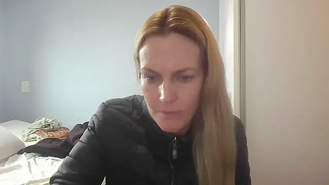 Annylove1 online show from July 2026 12:14:02 PM