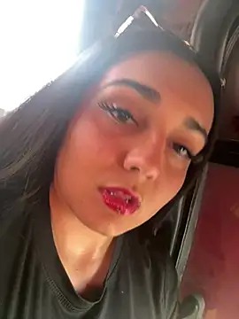 Snapshot of Danii_vg1 chatting on May 2026 07:19:01 PM Danii vg1 online show from May 2026 07:19:01 PM