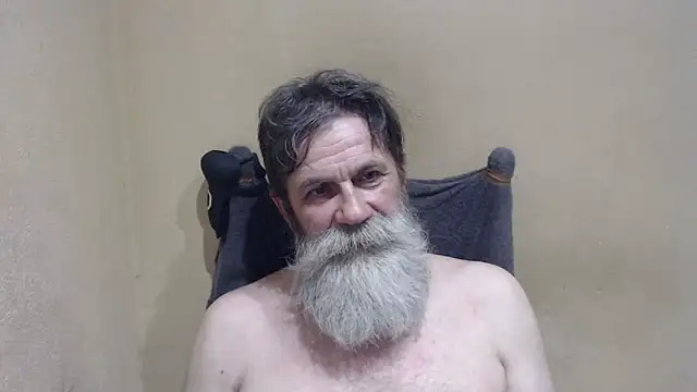 Snapshot of AlexNudo chatting on June 2026 09:40:01 PM AlexNudo online show from June 2026 09:40:01 PM