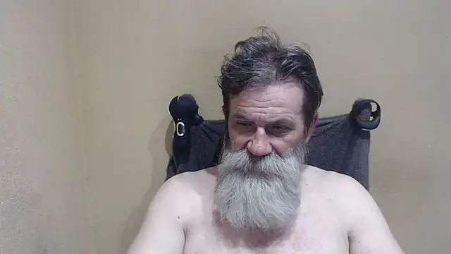 Snapshot of AlexNudo chatting on June 2026 12:52:01 PM AlexNudo online show from June 2026 12:52:01 PM