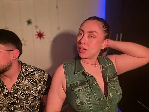 Im sophiie online show from December 2024 09:06:02 AM