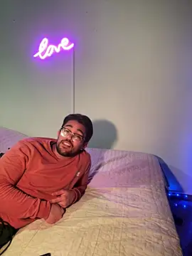 Im sophiie online show from February 2025 06:02:01 AM