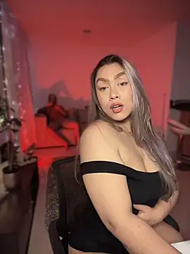 Im sophiie online show from November 2025 06:27:01 AM