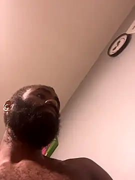 Snapshot of SlxmXBlxck chatting on October 2025 01:05:01 AM SlxmXBlxck online show from October 2025 01:05:01 AM