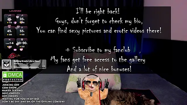 Snapshot of Lee_Loo chatting on December 2025 02:13:02 PM Lee Loo online show from December 2025 02:13:02 PM