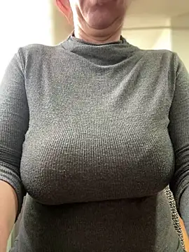 sweetmystery1 online show from March 2026 11:49:02 AM