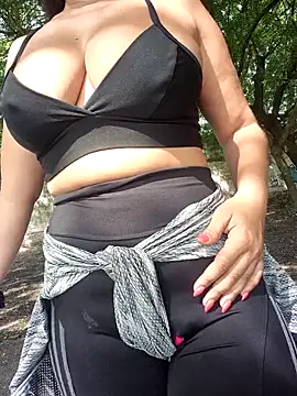 lady-rosse online show from November 2025 02:27:01 PM