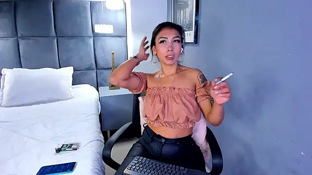 Tracy lambo online show from June 2026 12:49:01 AM