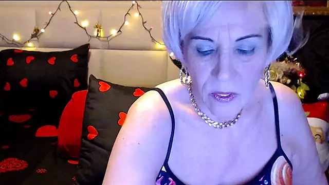 HappyWomanOn online show from December 2024 10:13:01 PM