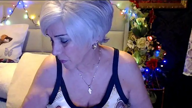 HappyWomanOn online show from January 2025 10:28:01 AM