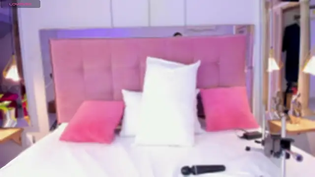 Ahincale online show from February 2026 08:04:02 PM