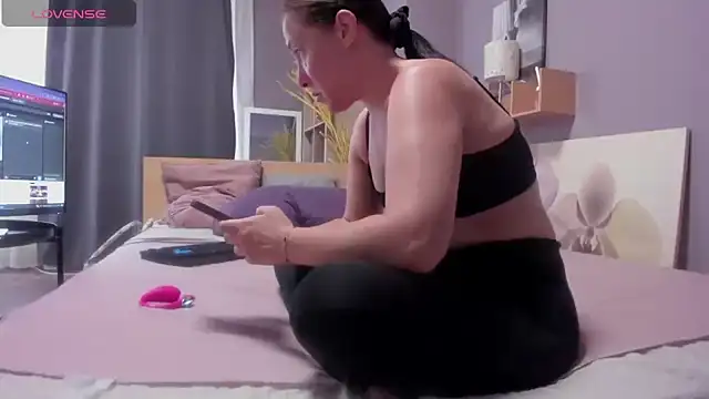 myraPAWG online show from July 2026 10:44:01 AM