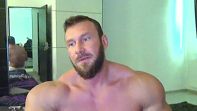 Snapshot of muscularkevin chatting on May 2026 11:42:02 AM muscularkevin online show from May 2026 11:42:02 AM