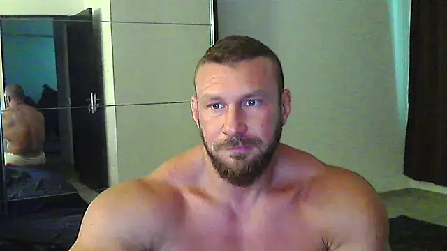 Snapshot of muscularkevin chatting on June 2026 01:26:02 PM muscularkevin online show from June 2026 01:26:02 PM