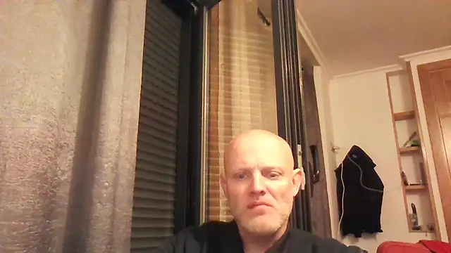 davigochi77bcn online show from January 2025 07:38:01 PM