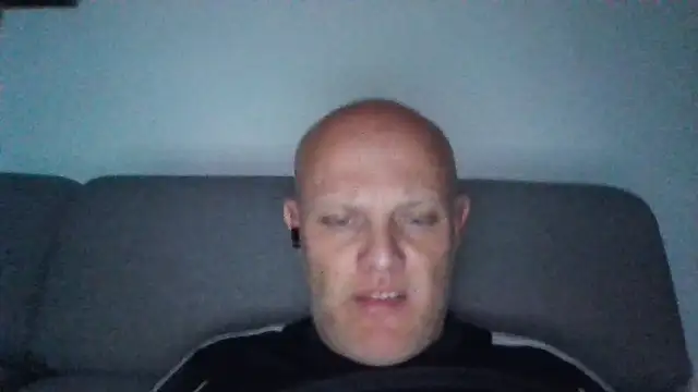 davigochi77bcn online show from December 2025 09:55:01 PM