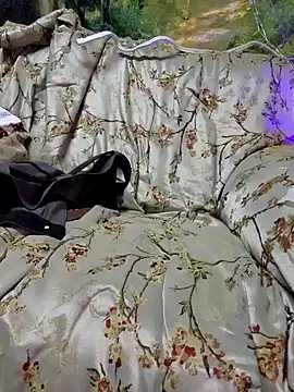 Hotredheadandtoungelasher online show from December 2024 10:28:01 AM