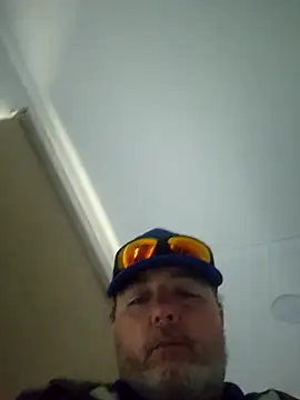 Hotredheadandtoungelasher online show from October 2025 06:52:02 PM