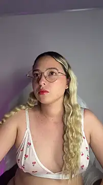 Irisweet  online show from March 2026 09:10:02 PM