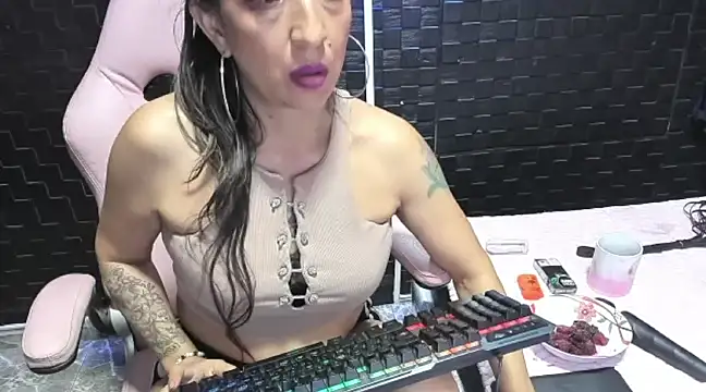 mature sexi40 online show from March 2025 01:11:01 AM