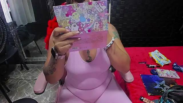 Snapshot of mature_sexi40 chatting on May 2026 01:08:01 PM mature sexi40 online show from May 2026 01:08:01 PM