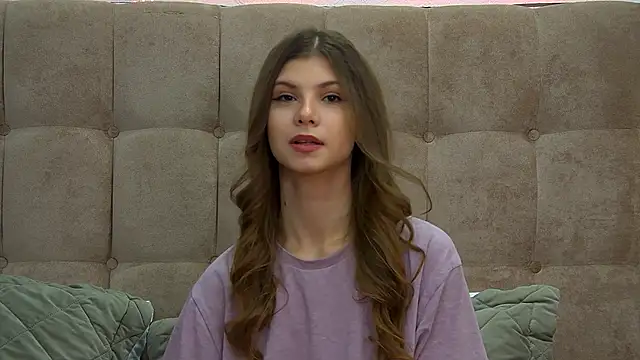 AudreyBarlow online show from February 2025 09:36:01 AM