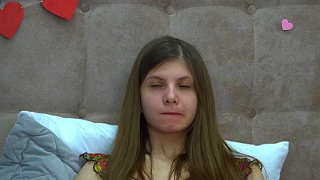 AudreyBarlow online show from February 2025 12:33:01 PM