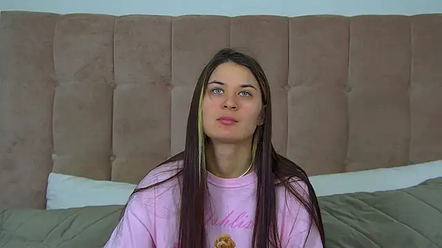 RachelSimpson online show from February 2026 06:17:02 PM