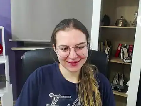 Zoey Erotic online show from January 2025 05:28:02 AM