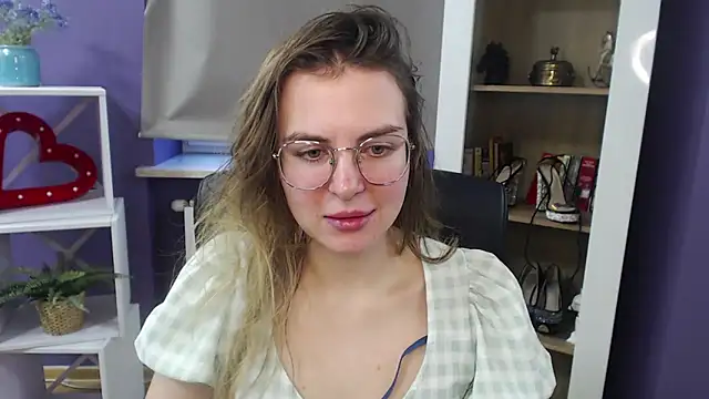 Zoey Erotic online show from January 2025 08:56:01 AM