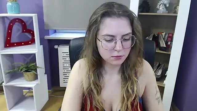 Zoey Erotic online show from February 2025 08:50:02 AM