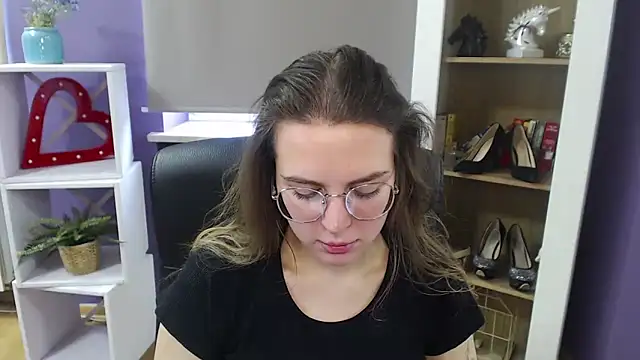 Zoey Erotic online show from March 2025 09:01:02 AM