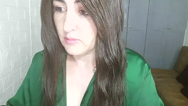 naughty sarahh online show from May 2026 09:09:02 PM