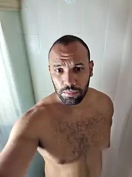 Snapshot of anthonylatynxd chatting on May 2026 05:08:01 PM anthonylatynxd online show from May 2026 05:08:01 PM