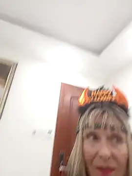 Eliza Wendy online show from October 2025 12:44:02 PM