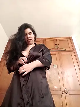 sex mia online show from March 2025 07:15:02 PM