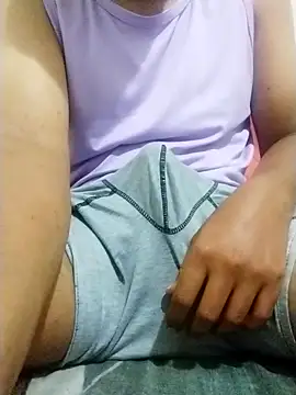 Chocolatinajet online show from May 2026 02:01:02 PM